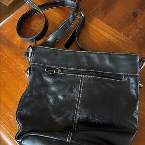 Terra Black Leather Crossbody Bag